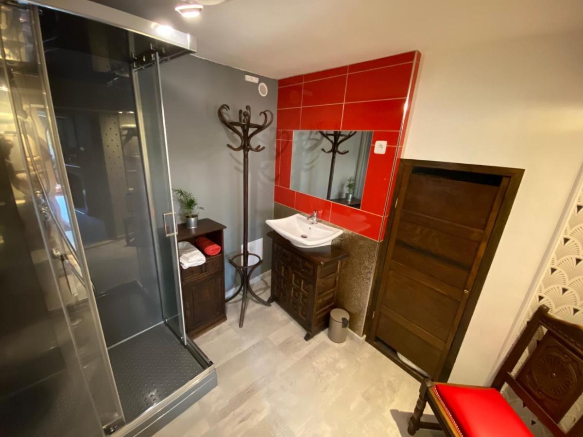 Aparthotel La Maison Du Paon- Josselin Zewnętrze zdjęcie